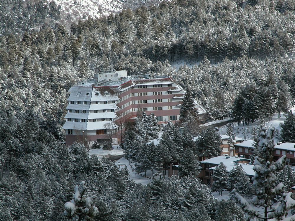 Alp Hotel La Masella Buitenkant foto