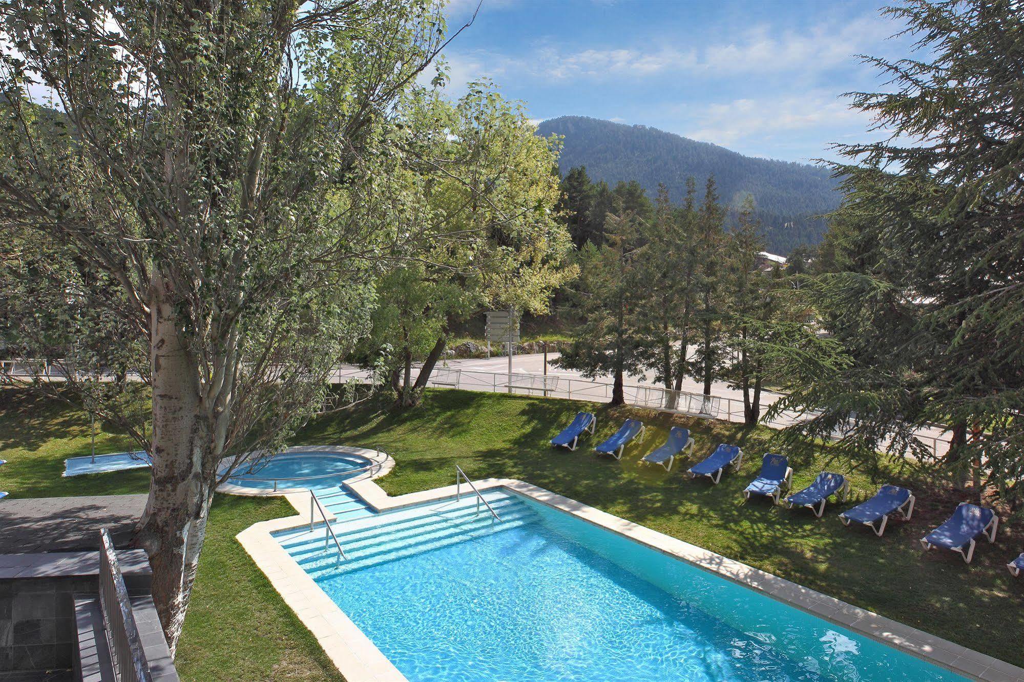 Alp Hotel La Masella Buitenkant foto